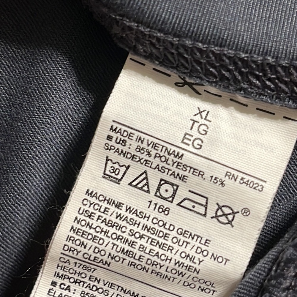 Cute gray Old Navy flamingo leggings xl - Picture 5 of 5